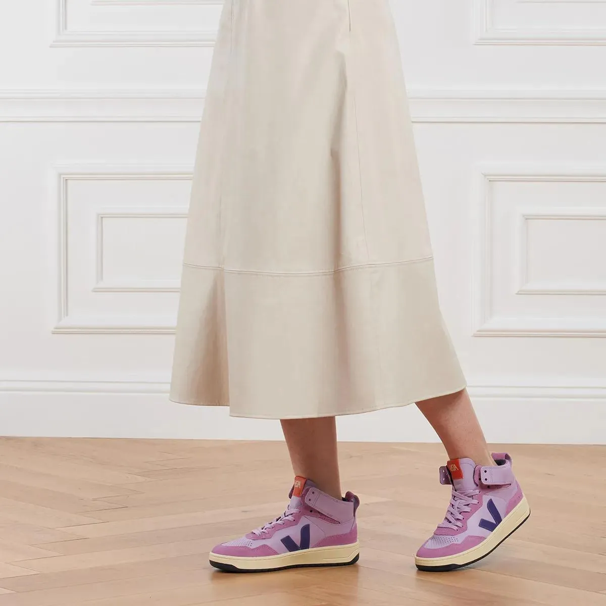   Veja  V-95 Orchid Purple  High-Top Sneaker 